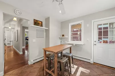 31 Desmond Avenue, Bronxville, NY 10708 - Photo 10