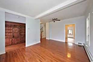 14 Weeks Pl, New Rochelle, NY 10801 - Photo 2