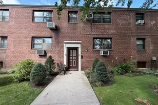 90-25 Shore Pkwy, Howard Beach, NY 11414 - Photo 2