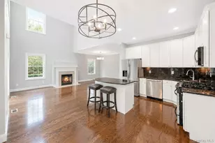 327 Medea Way, Central Islip, NY 11722 - Photo 16