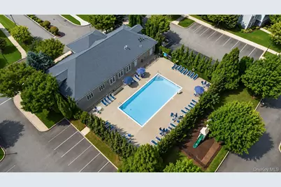 327 Medea Way, Central Islip, NY 11722 - Photo 48