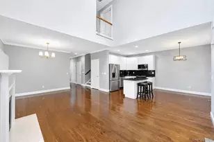 327 Medea Way, Central Islip, NY 11722 - Photo 8