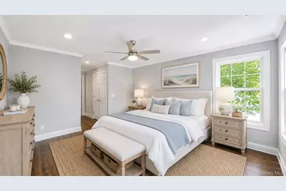 327 Medea Way, Central Islip, NY 11722 - Photo 26