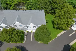 327 Medea Way, Central Islip, NY 11722 - Photo 2