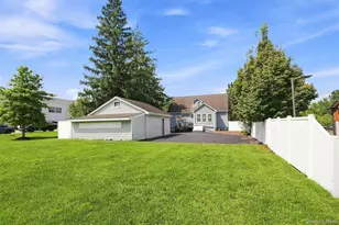 638 Sergeant Palmateer Way, Wappingers Falls, NY 12590 - Photo 6