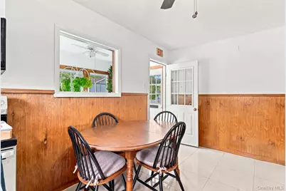 638 Sergeant Palmateer Way, Wappingers Falls, NY 12590 - Photo 20