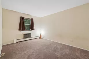 192 Doxbury Ln, Suffern, NY 10901 - Photo 16