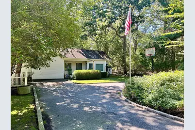 1029 Wading River Manor Road, Manorville, NY 11949 - Photo 2