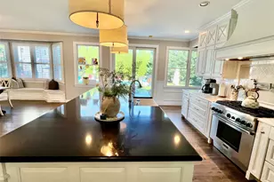 3 Wyona Ct, Huntington, NY 11743 - Photo 12