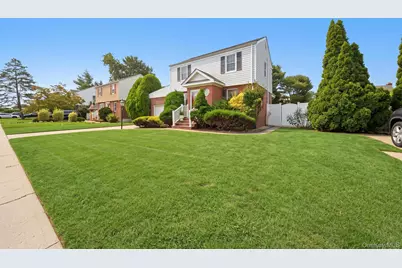 2262 1st Street, East Meadow, NY 11554 - Photo 2