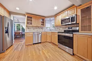 2262 1st St, East Meadow, NY 11554 - Photo 8