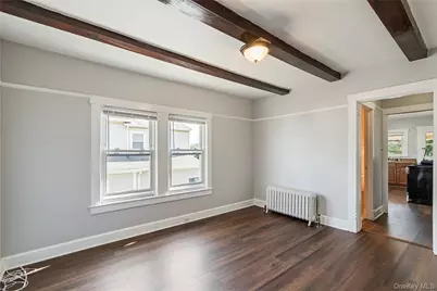 26 S Bayles Avenue, Port Washington, NY 11050 - Photo 4