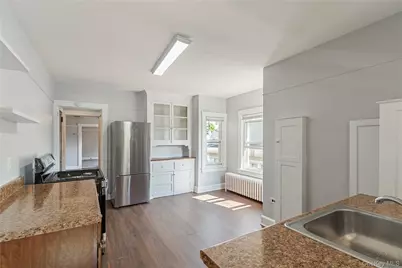 26 S Bayles Avenue, Port Washington, NY 11050 - Photo 8