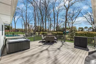 132 Washington Ave, Plainview, NY 11803 - Photo 34
