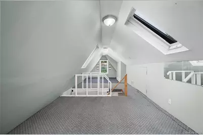 37 ( Aka 39 ) Sunrise Terrace, Yonkers, NY 10703 - Photo 22