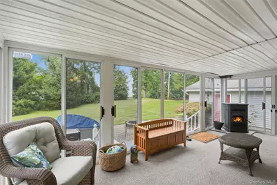 4 Seneca Lane, Milton, NY 12547 - Photo 34