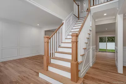 115 Jackson Avenue, Massapequa Park, NY 11762 - Photo 4