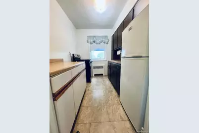 249-32 63rd Avenue #41227, Little Neck, NY 11362 - Photo 8