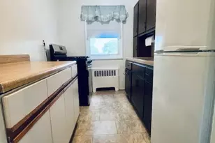 249-32 63rd Ave, Little Neck, NY 11362 - Photo 8