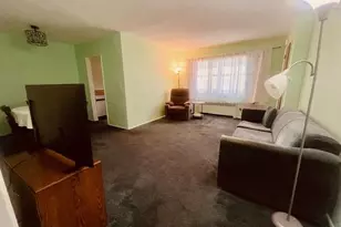 249-32 63rd Ave, Little Neck, NY 11362 - Photo 10