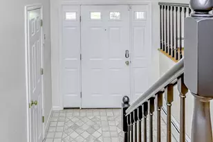 17 Cragmere Rd, Suffern, NY 10901 - Photo 4