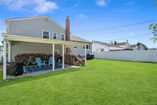 582 Benton Rd, East Meadow, NY 11554 - Photo 28