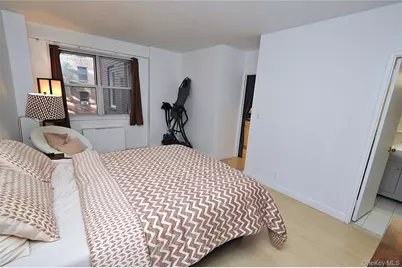 230 Garth Road #3B1, Scarsdale, NY 10583 - Photo 22