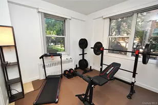 230 Garth Rd, Scarsdale, NY 10583 - Photo 4