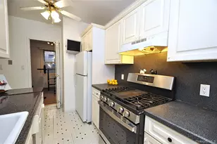 230 Garth Rd, Scarsdale, NY 10583 - Photo 16