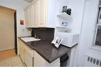 230 Garth Road #3B1, Scarsdale, NY 10583 - Photo 14