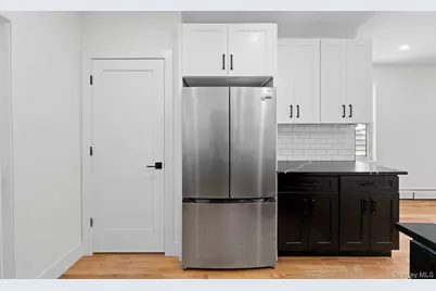 10743 128th Street, Richmond Hill, NY 11419 - Photo 6