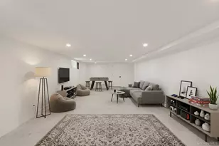 107-43 128th St, Richmond Hill, NY 11419 - Photo 12