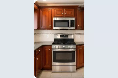 18 Yale Place, Lynbrook, NY 11563 - Photo 20