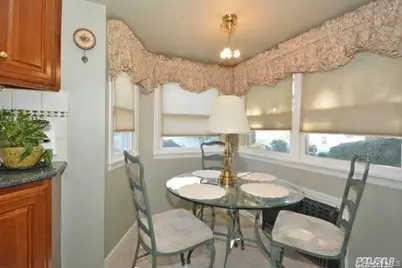 18 Yale Place, Lynbrook, NY 11563 - Photo 18