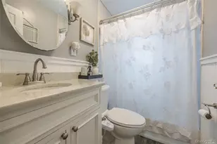 18 Yale Pl, Lynbrook, NY 11563 - Photo 8