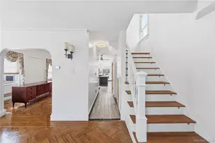 137-20 233rd St, Rosedale, NY 11422 - Photo 6