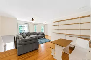 194 Artist Lake Dr, Middle Island, NY 11953 - Photo 8