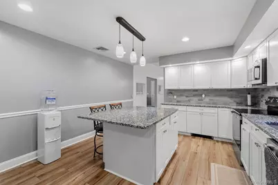 47 Stringham Road, Poughkeepsie, NY 12603 - Photo 12