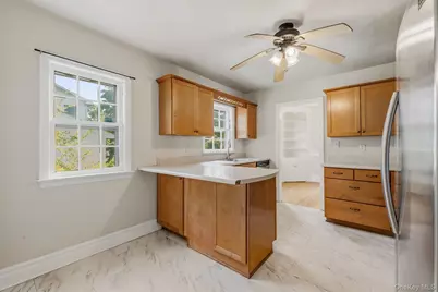 107 E Cedar Street, Poughkeepsie, NY 12601 - Photo 22