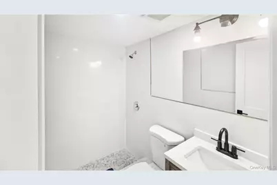 6 Harold Avenue, Hempstead, NY 11550 - Photo 36
