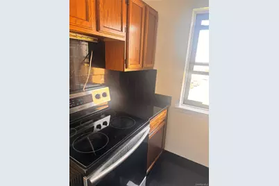 215-09 47th Ave #2C, Bayside, NY 11361 - Photo 10