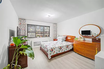 3170 138th Street #5F, Flushing, NY 11354 - Photo 6