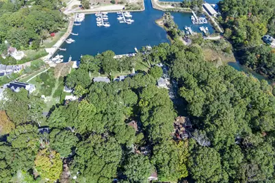 650 Grove Drive, Southold, NY 11971 - Photo 22