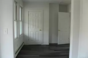 188 N Hamilton St, Poughkeepsie, NY 12601 - Photo 8