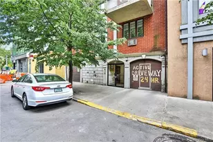 3368 Shore Pkwy, Brooklyn, NY 11235 - Photo 20
