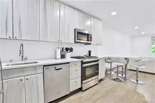 3368 Shore Pkwy, Brooklyn, NY 11235 - Photo 6