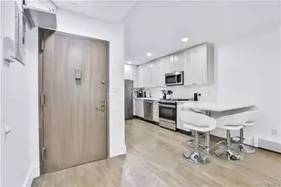 3368 Shore Pkwy, Brooklyn, NY 11235 - Photo 10