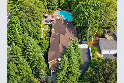 100 Edgewood Avenue, Smithtown, NY 11787 - Photo 4