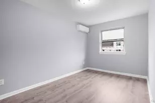 806 E 227th St, Bronx, NY 10466 - Photo 16
