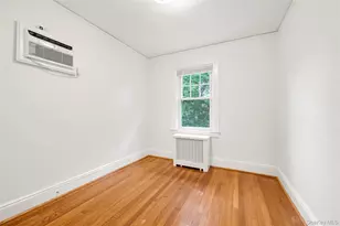 138 Hillcrest Ave, Manhasset, NY 11030 - Photo 12
